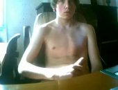 Young Twink Jerking Off