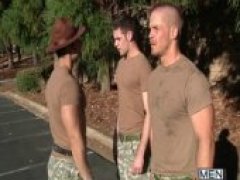 army hunks hungry for cock