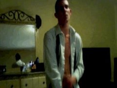 Travis Taylor Sucks